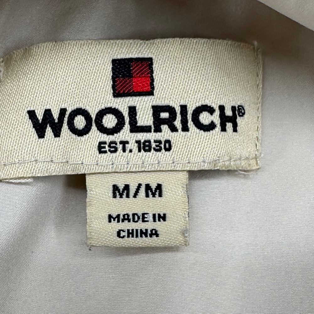 Woolrich Quilted Vest Beige Puffer Stand‎ Collar Zip Front Pockets Women M - Picture 7 of 8